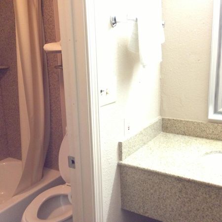 Remington Inn Oklahoma City Eksteriør bilde
